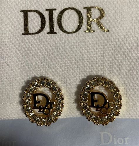dior 返品 店舗